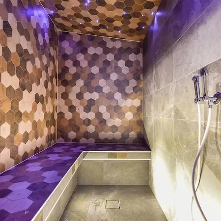 Exclusive 빌라 스플리트