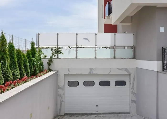 Exclusive Villa