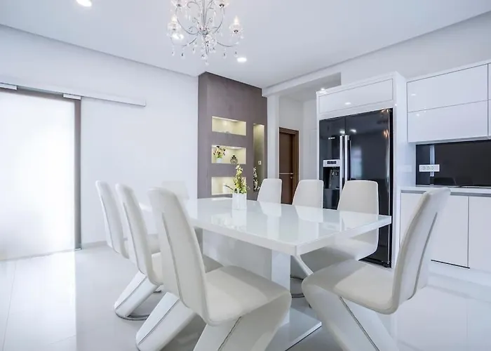 Exclusive Villa *